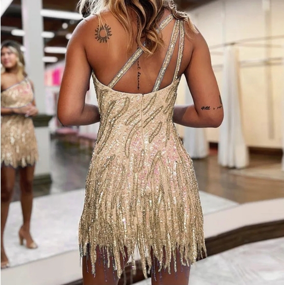BERLINNOVA NWOT Gold One Shoulder Sequin Hoco Dress - Picture 2 of 5